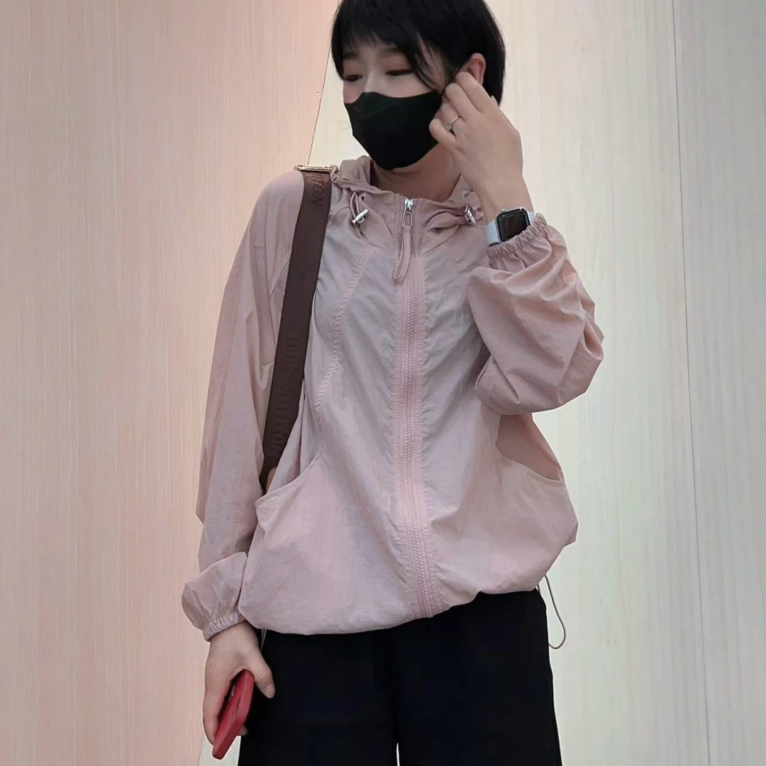 薄款连帽防晒衣外套女2023夏季新款宽松休闲长袖百搭户外冲锋衣