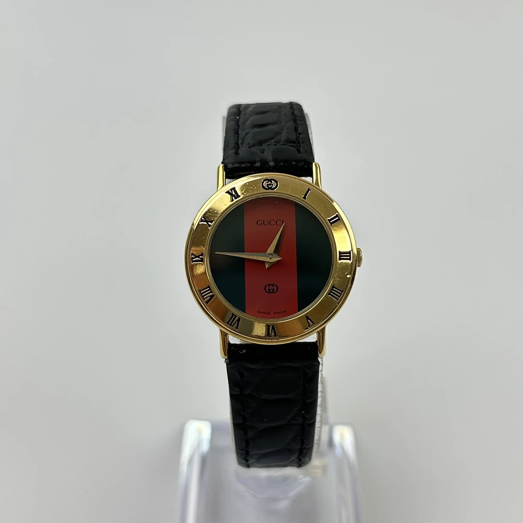 95新 GUCCI/古驰 PD2074/女士石英腕表/表径25.5mm时尚气质