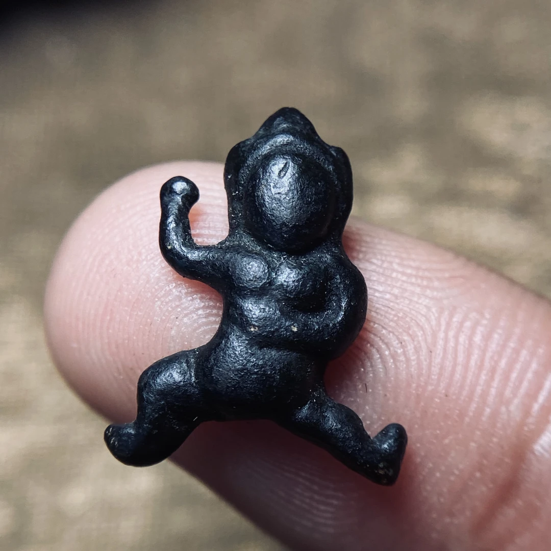 天铁精美小金刚手
