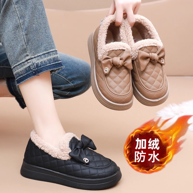 冬季新款皮面防水雪地靴女加绒加厚保暖防滑厚底休闲一脚蹬女棉鞋