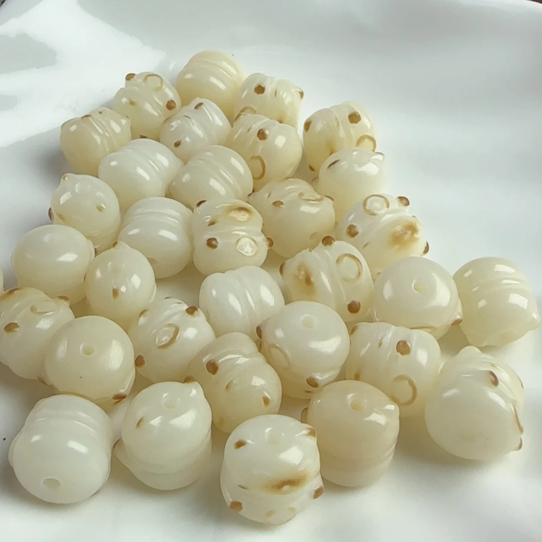 菩提根/象牙果吊坠卡12炭烧招财猫10颗