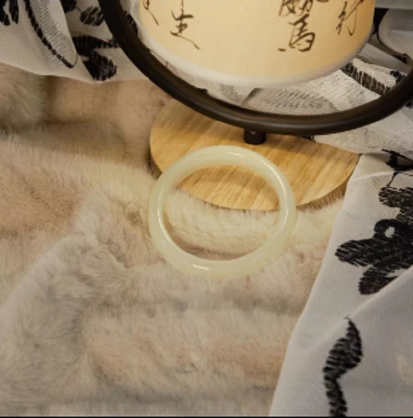 青提葡萄肉色天然浅晴水手镯美人镯百搭666034-芊