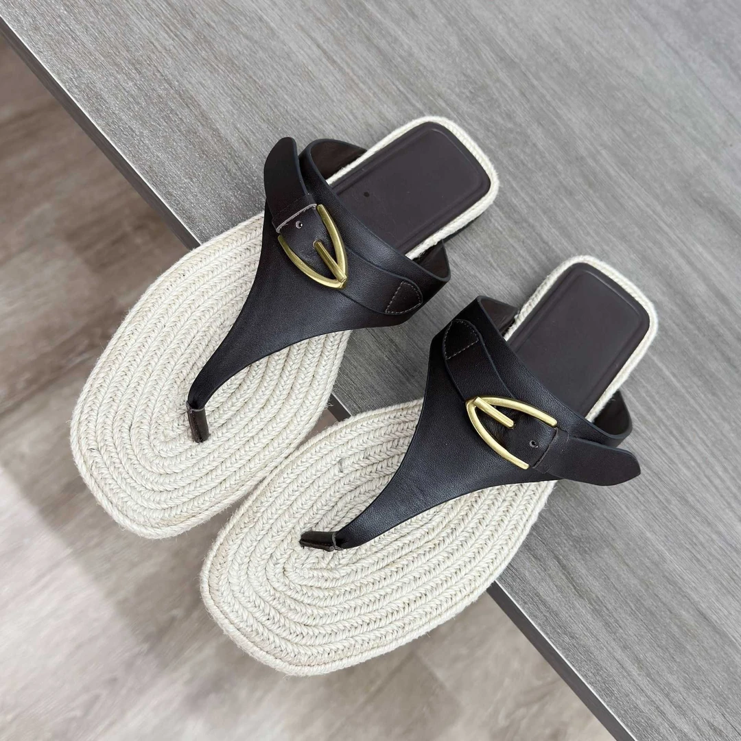 新款百搭夹趾凉鞋女平底草编渔夫鞋休闲罗马凉鞋女 一件代发
