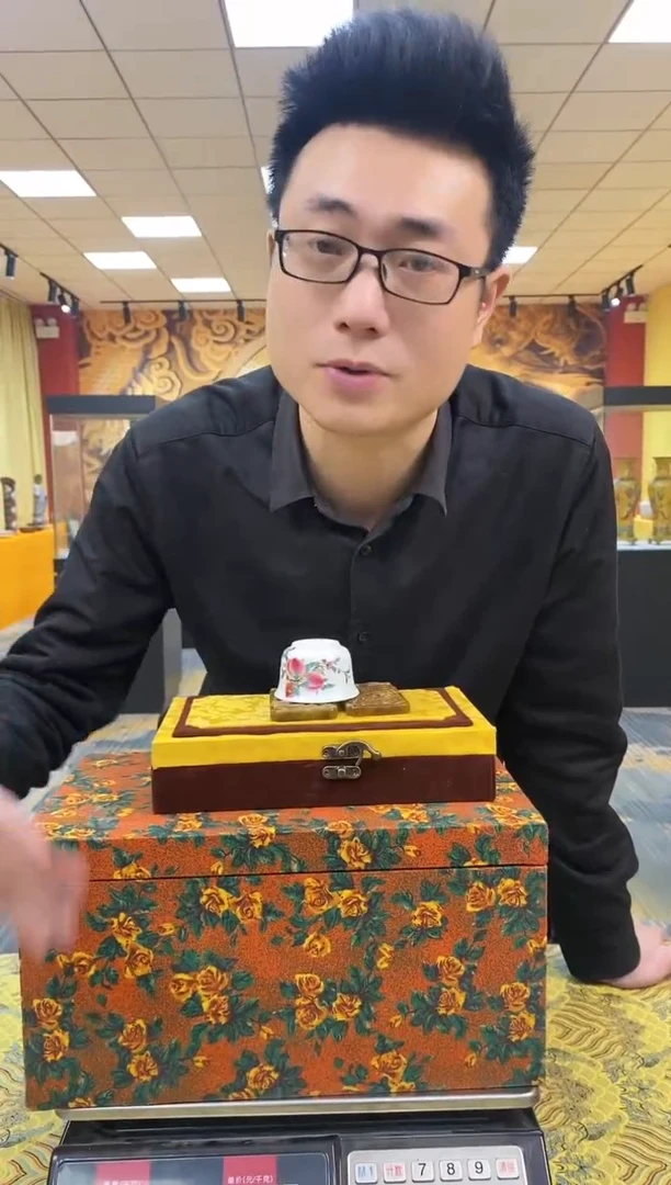 【闪购商品】陶瓷摆件C718送一对yu