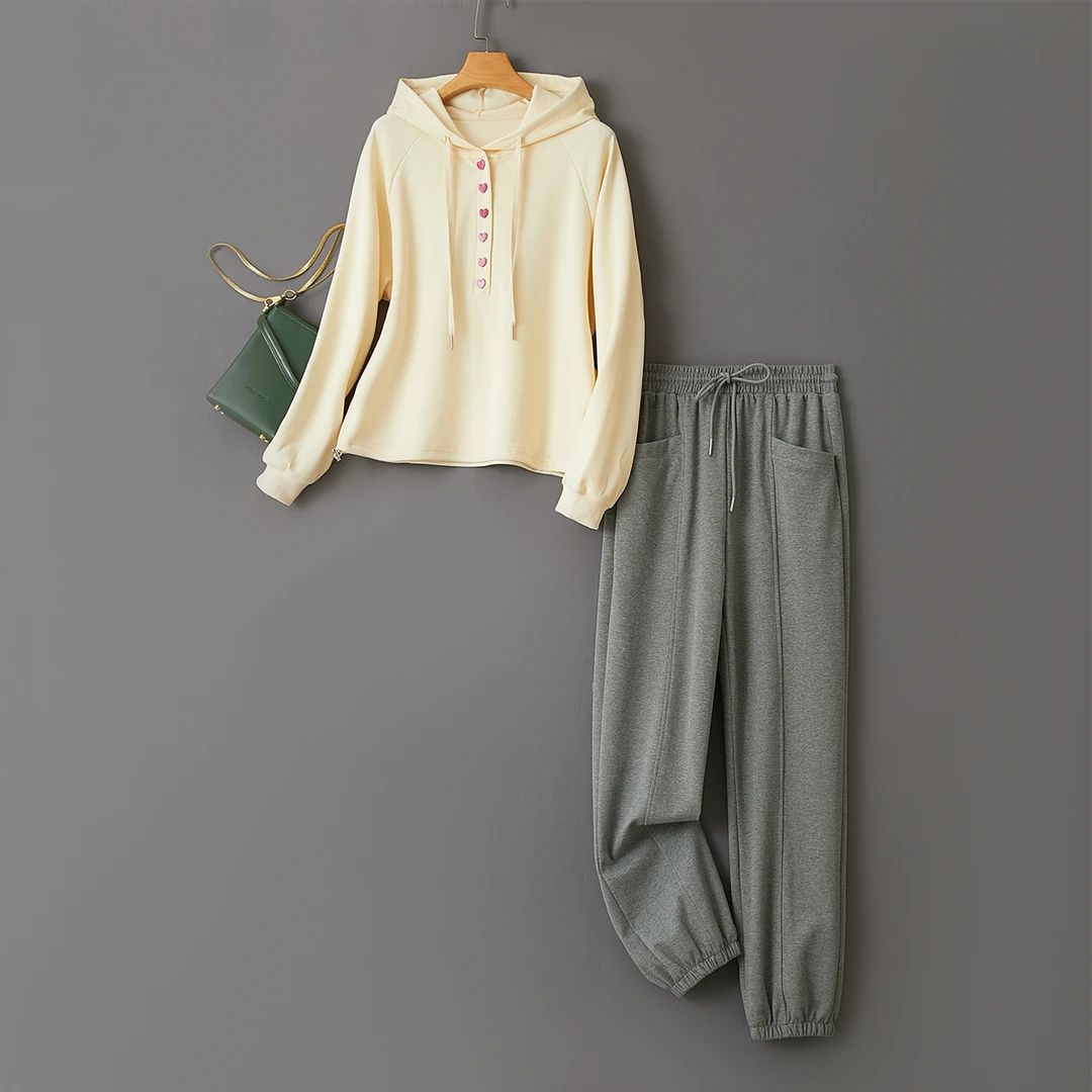 特！门店35&9~纯色爱心纽扣连帽米搭灰高腰显瘦束脚裤套装L71275