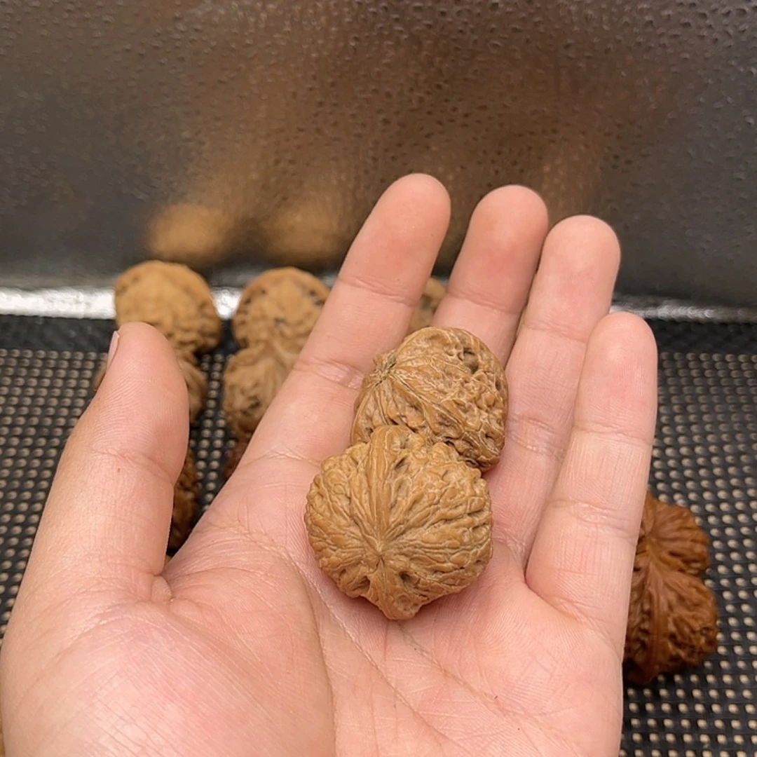 【闪购商品】文玩核桃把件