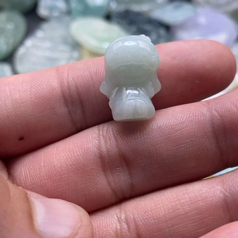 【闪购商品】翡翠颈饰未镶嵌