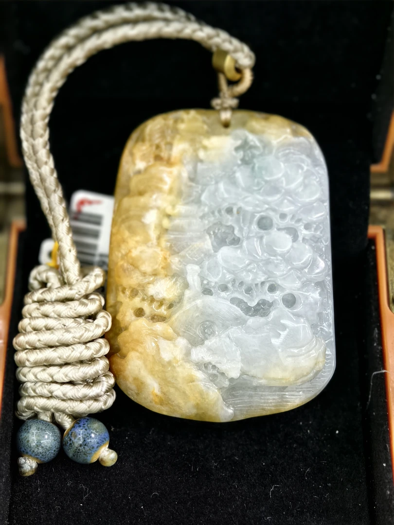 天然A货翡翠-山水牌