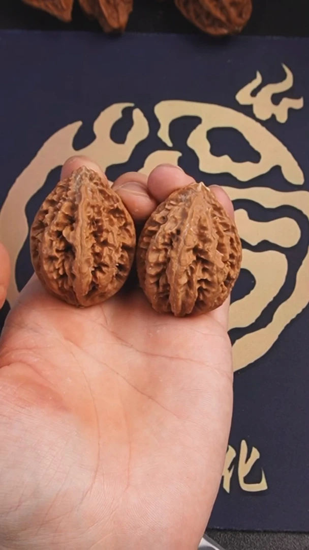 【闪购商品】文玩核桃吊坠E9