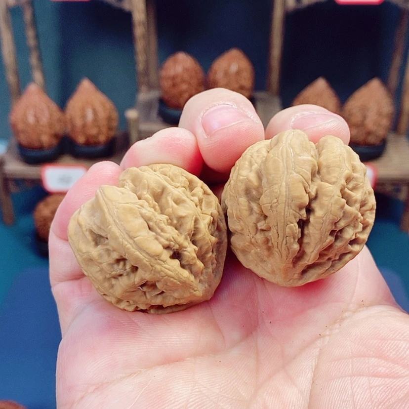 【闪购商品】文玩核桃吊坠王b 14