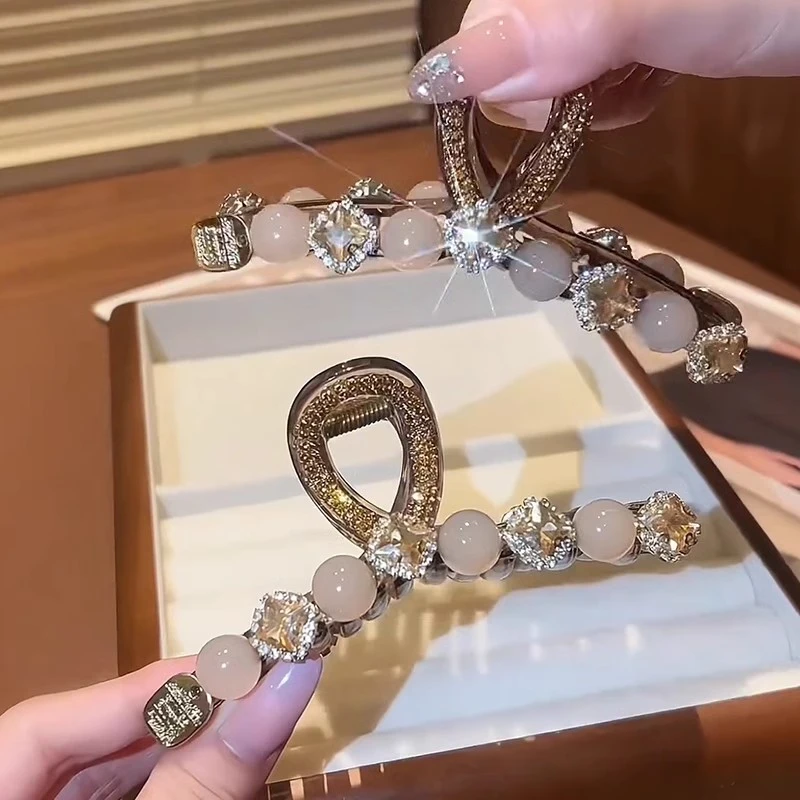 高贵上档次夹子夹头发的抓夹洋气2024新款高级感鲨鱼夹抓发卡子女