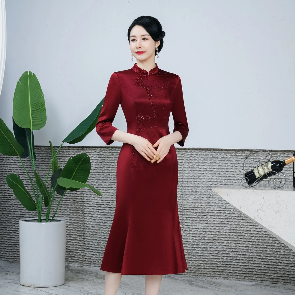 F26-2024秋装醋酸改良修身鱼尾旗袍喜婆婆妈妈装高档婚礼服连衣裙