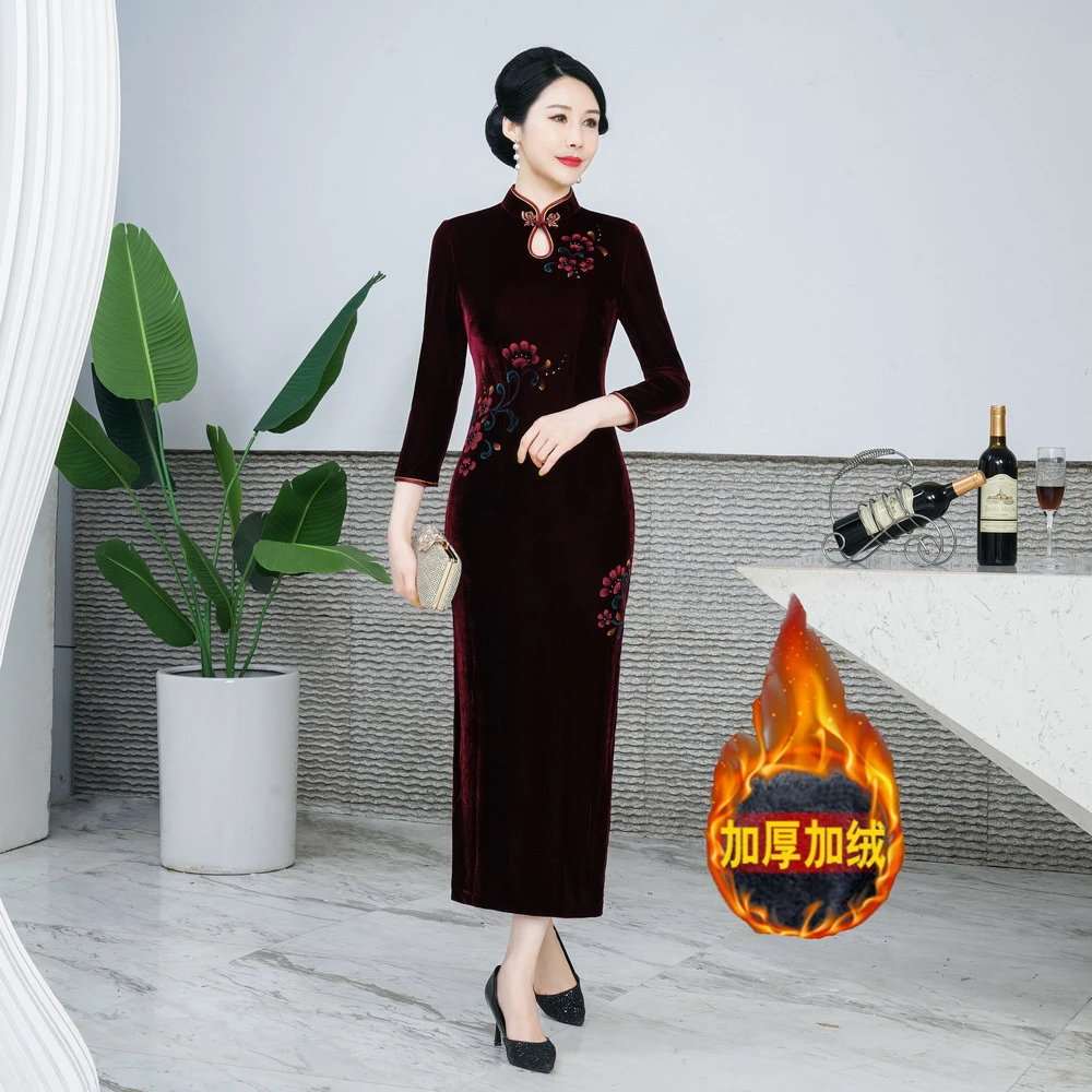 F22-秋装新款改良丝绒旗袍女古法长款气质喜婆婆高档婚礼服中国风