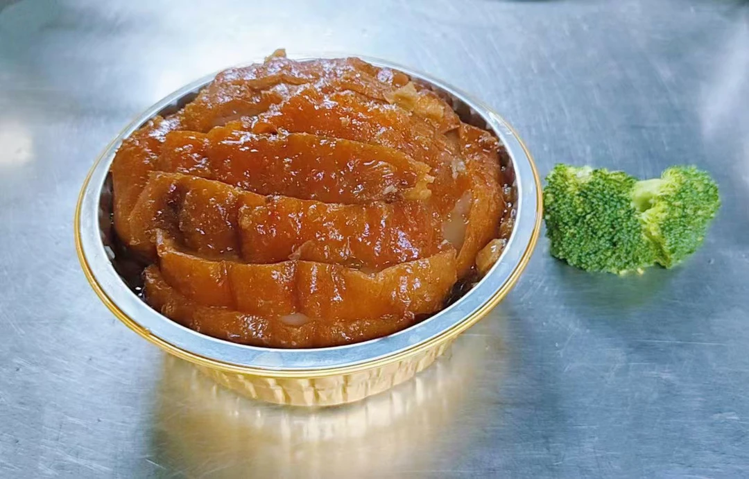 家庭团聚(酸甜扣肉+手打纯牛肉丸+和牛牛排+蒜香扇子骨)火锅食材