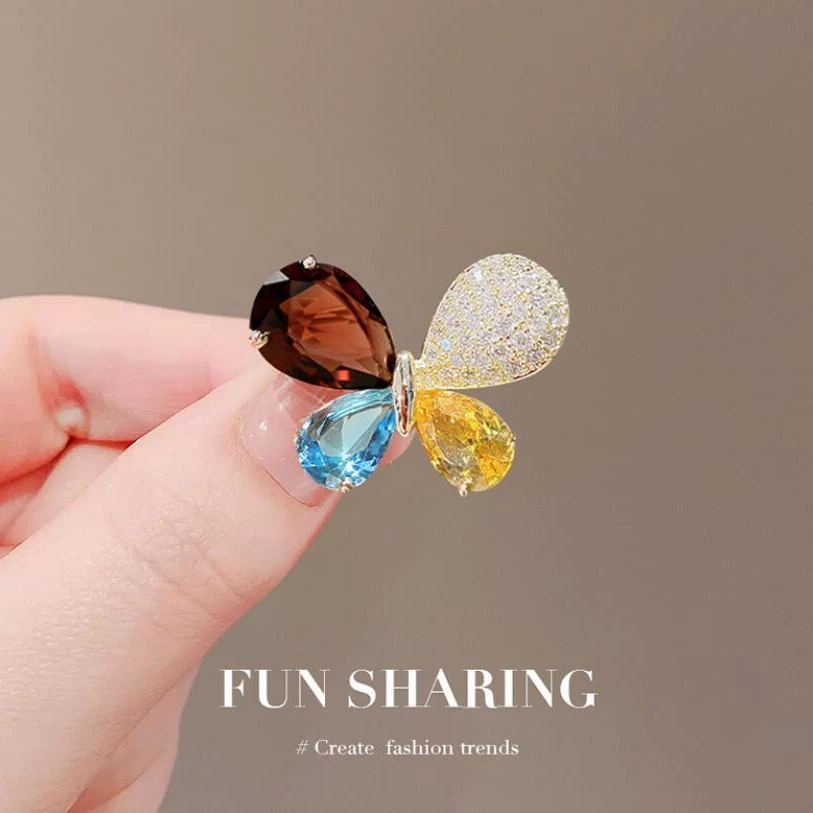 合金胸针 可爱胸针日系高轻奢 蝴蝶胸针防走光扣配饰西装别扣装饰