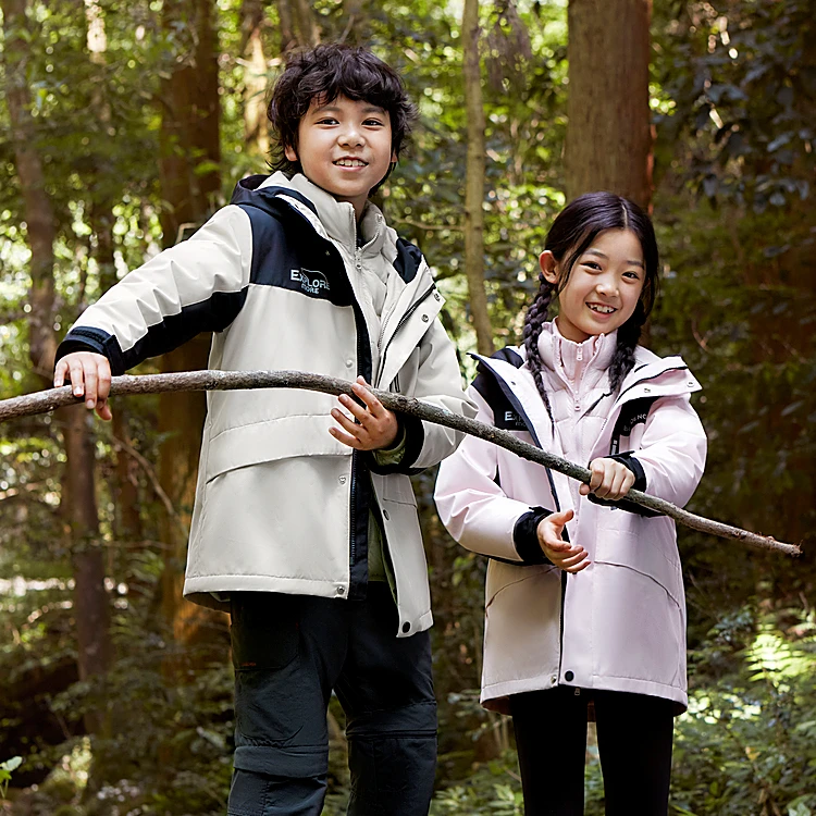 波司登男童轻暖感一衣三穿防水女童羽绒服T40132340