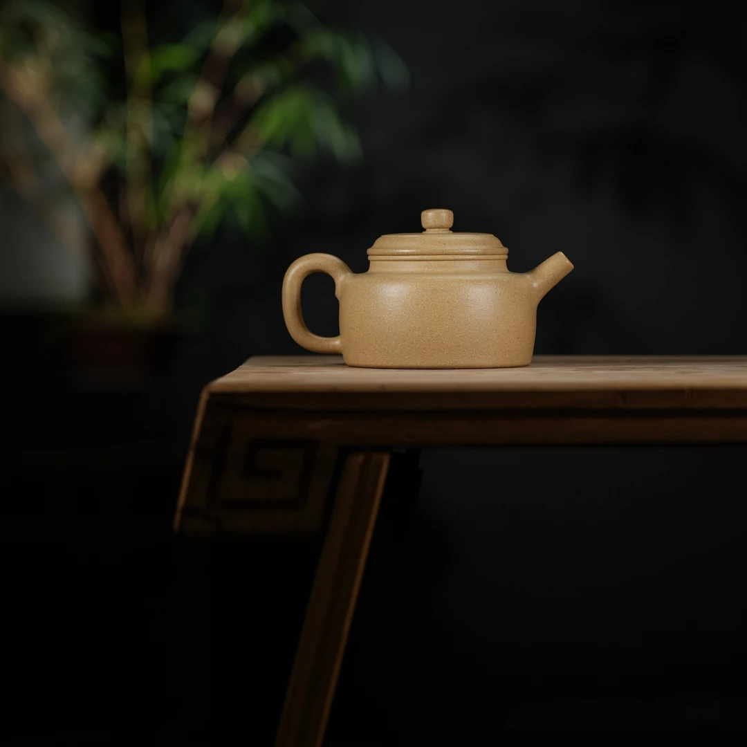 紫砂大家｜储俊伟小容量全手工《德钟》壶｜本山绿泥｜300cc紫砂壶