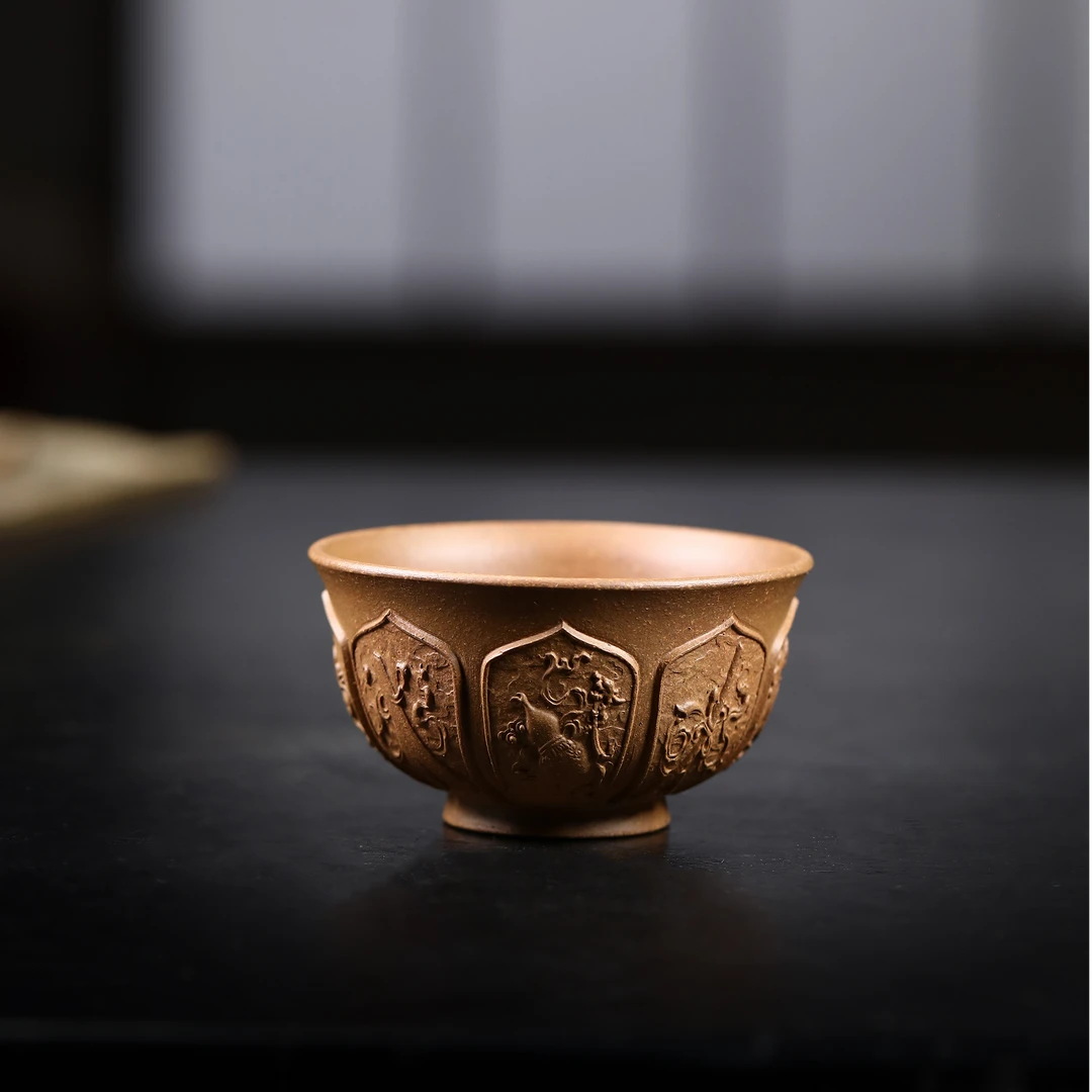 紫砂臻品百福杯《八宝杯》——吕志军黄金段紫砂杯茶杯浮雕茶具主人杯