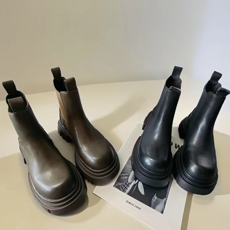 艾蘇马丁靴女2024秋季新款厚底中筒靴时尚百搭切尔西短靴