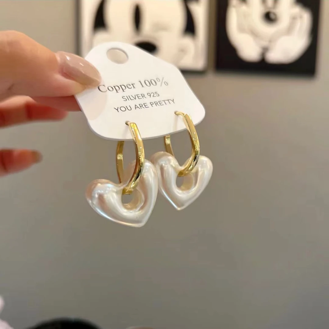 铜合金耳饰  韩系爱心小众设计感耳扣新款女人味爱心耳坠 S46