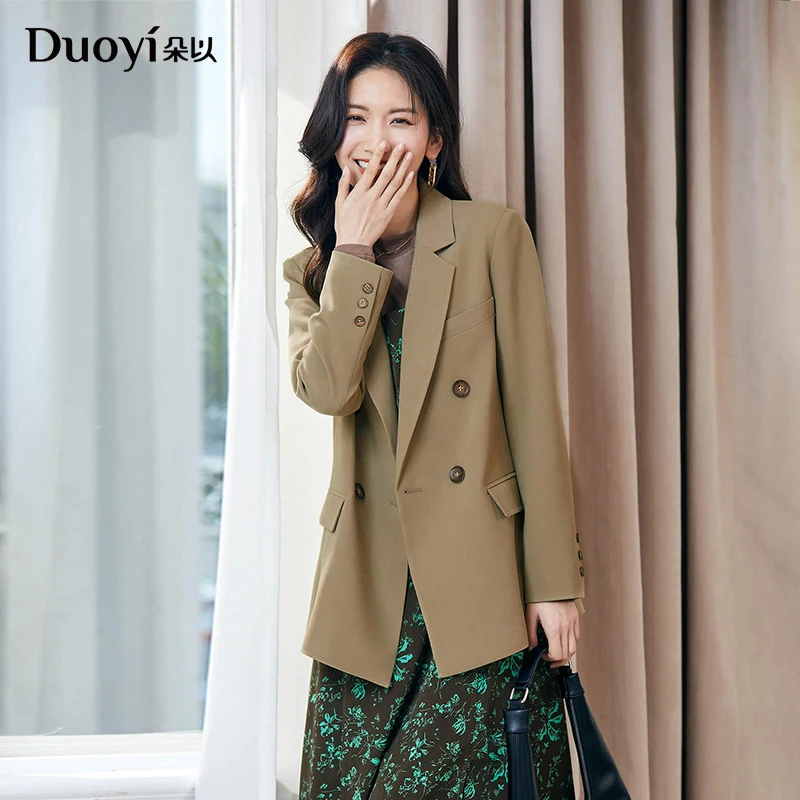 朵以2024秋季新款时尚通勤职业撞色双排扣西装外套西服38DQ431111