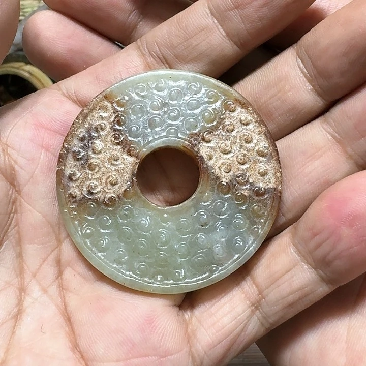 和田玉(糖玉)颈饰未镶嵌
