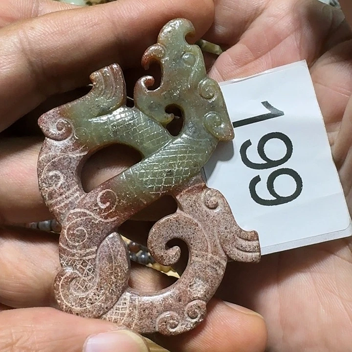 和田玉(糖玉)颈饰未镶嵌