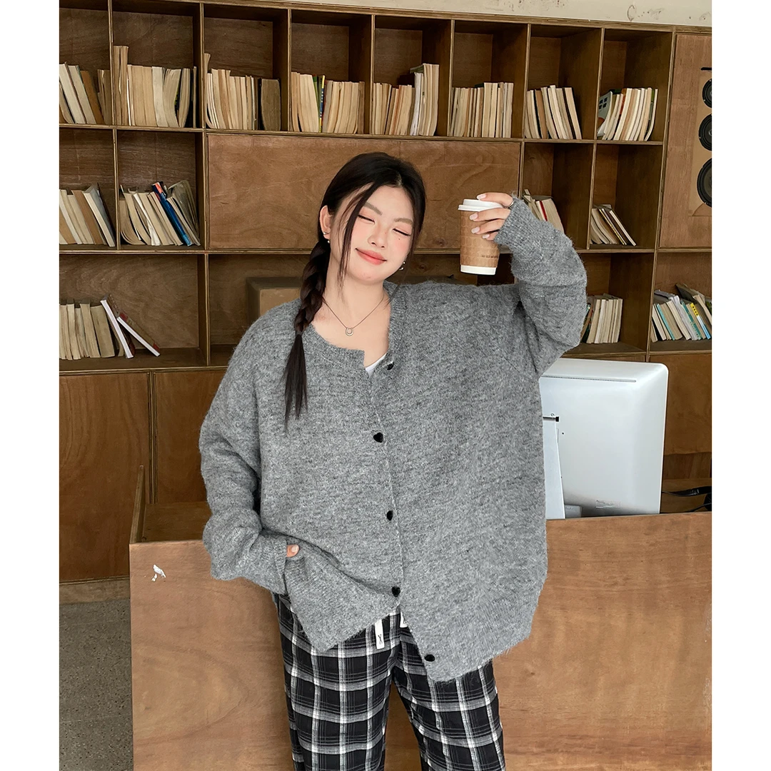 【现现专场】大码女装针织开衫女纯色毛衣慵懒风秋冬款复古百搭外套