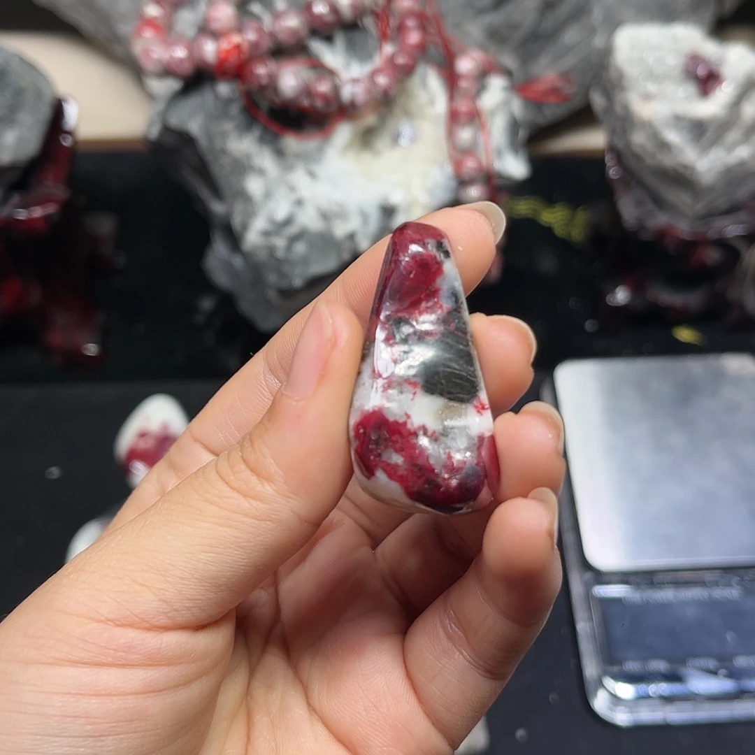 【闪购商品】辰砂(处理)骐****?07
