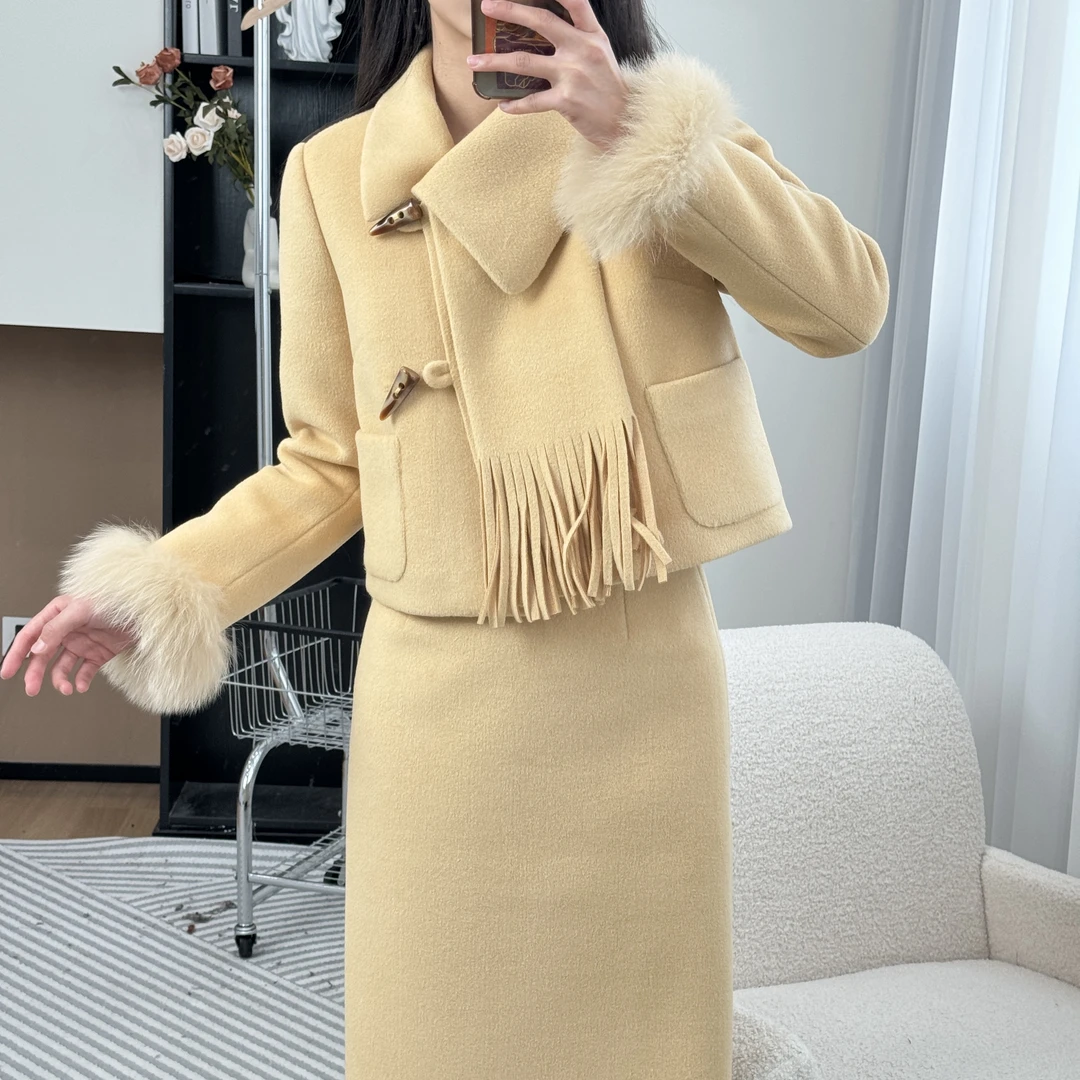 拉夏贝尔25冬季新款小香风百搭时尚羽绒外套+半身裙 10225 SDJ