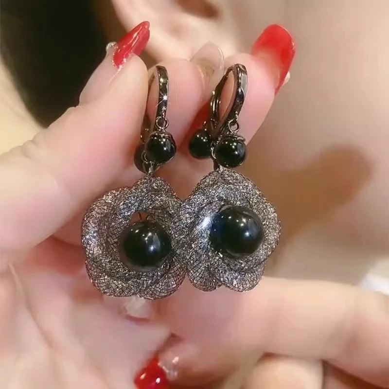 铜合金耳饰 醉美人黑色花朵新品大气时尚耳环气质轻奢女百搭复古