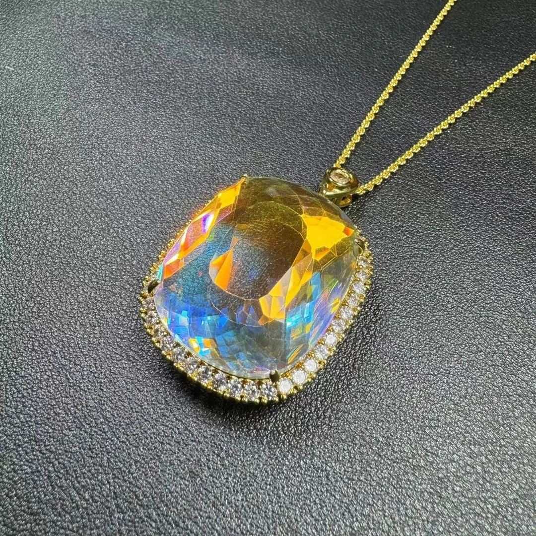 WZ吊坠L117赠黑卡配链子