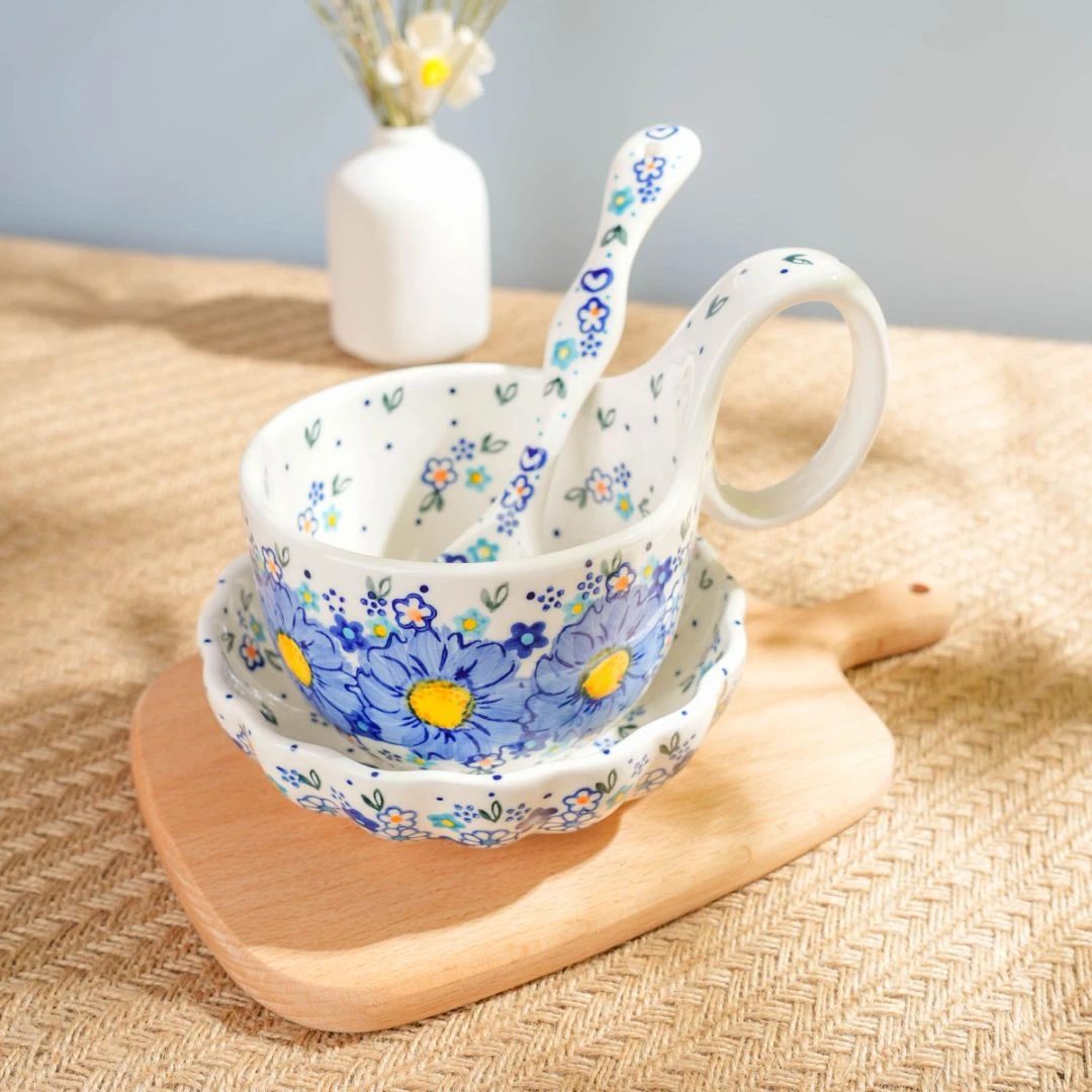 楼兰  新疆包邮【勿忘我】家用釉下彩曲把杯三件套