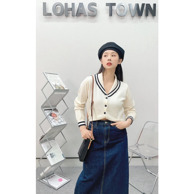 Lohas Town2023春季新款长袖针镶边翻领针织衫0201237495