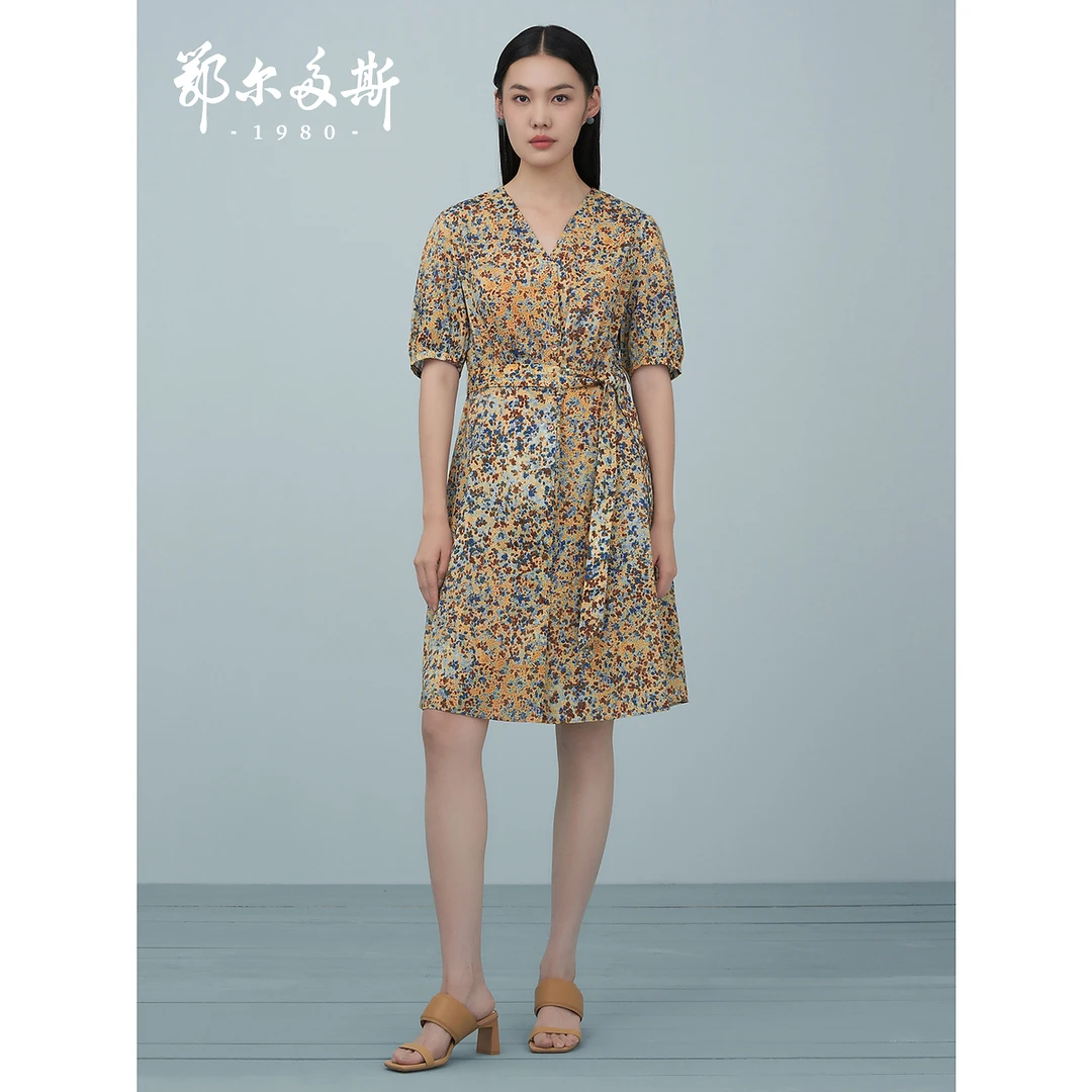 鄂尔多斯1980春夏季纯棉V领茶歇裙女士法式裹身裙度假女装连衣裙