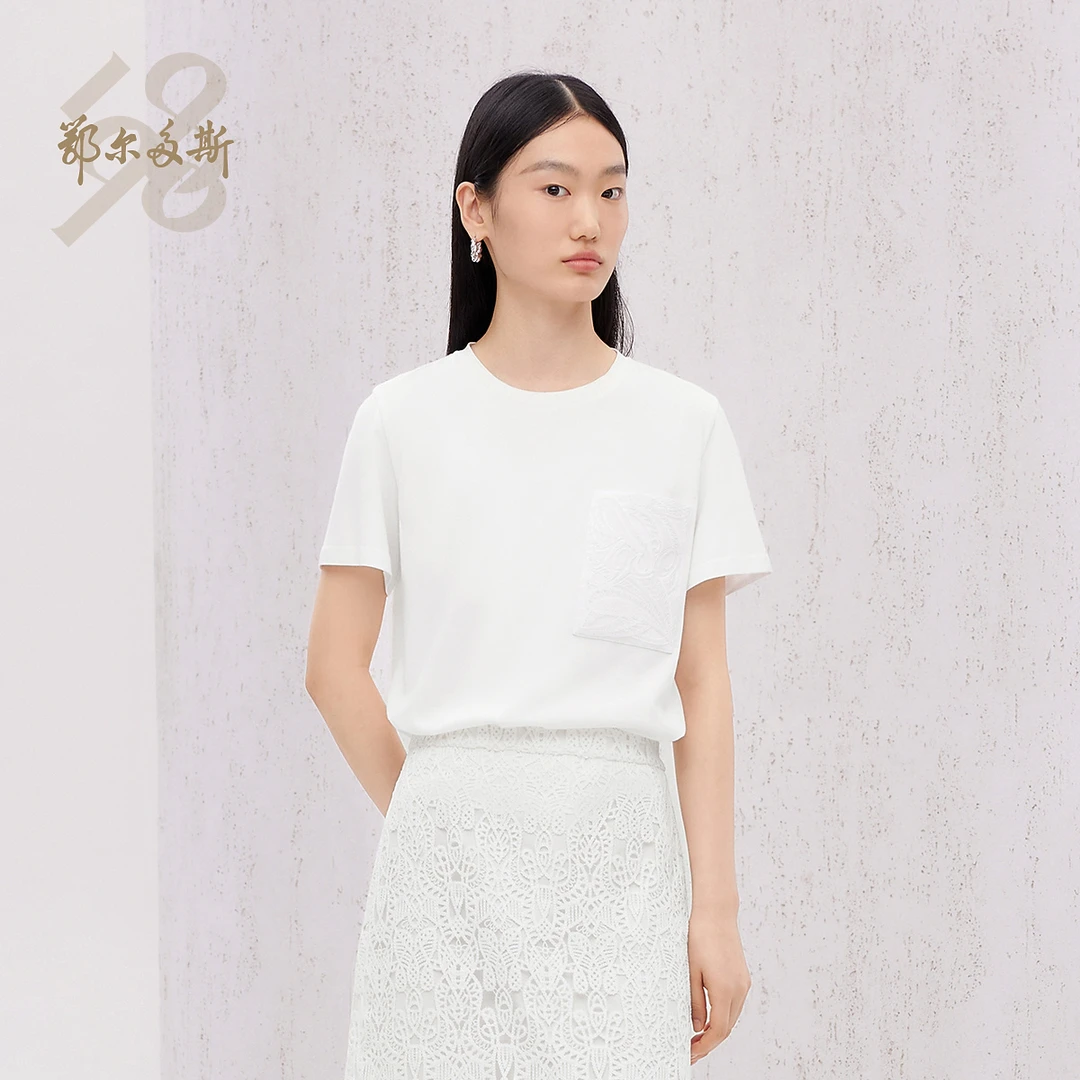 【新品上新】鄂尔多斯1980女装春季高支棉白胸口刺绣女T恤上衣