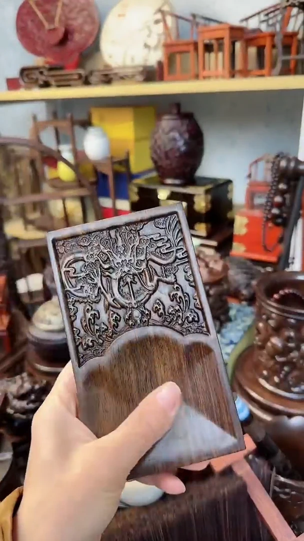 【闪购商品】红贵宝木雕砚台