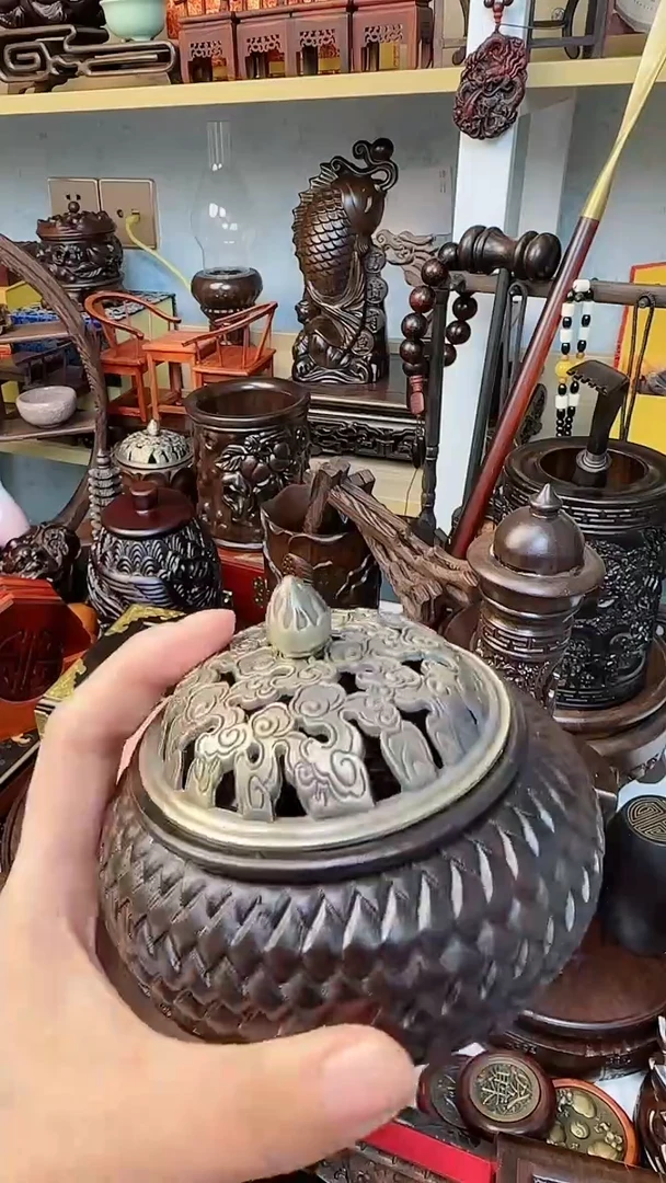 【闪购商品】红贵宝木雕香炉