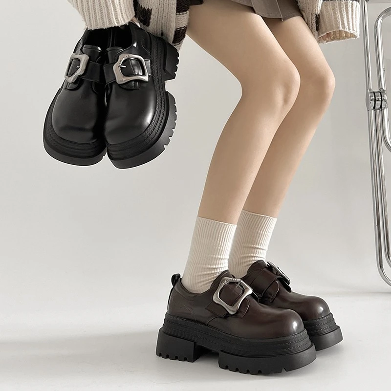 棕色英伦风小皮鞋女2025新款春厚底松糕大头单鞋高级感乐福玛丽珍
