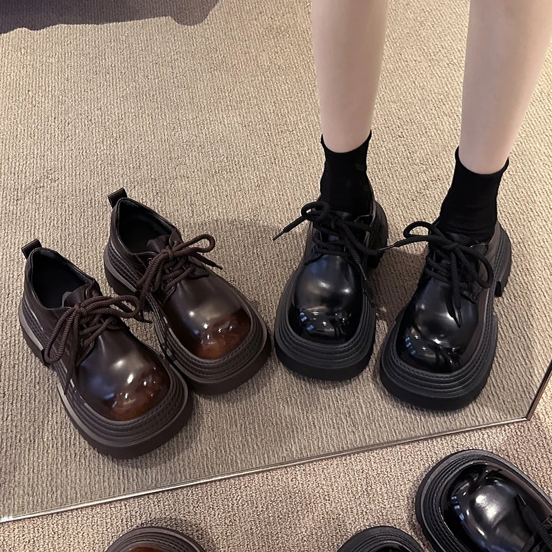 乐福鞋女厚底英伦风单鞋2025春新款方头复古百搭系带学院风小皮鞋