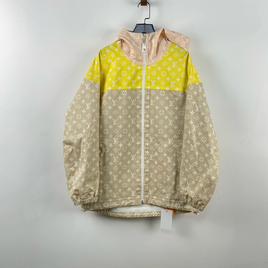99新 LouisVuitton/路易威登 拼色老花冲锋衣 34码/CL01373