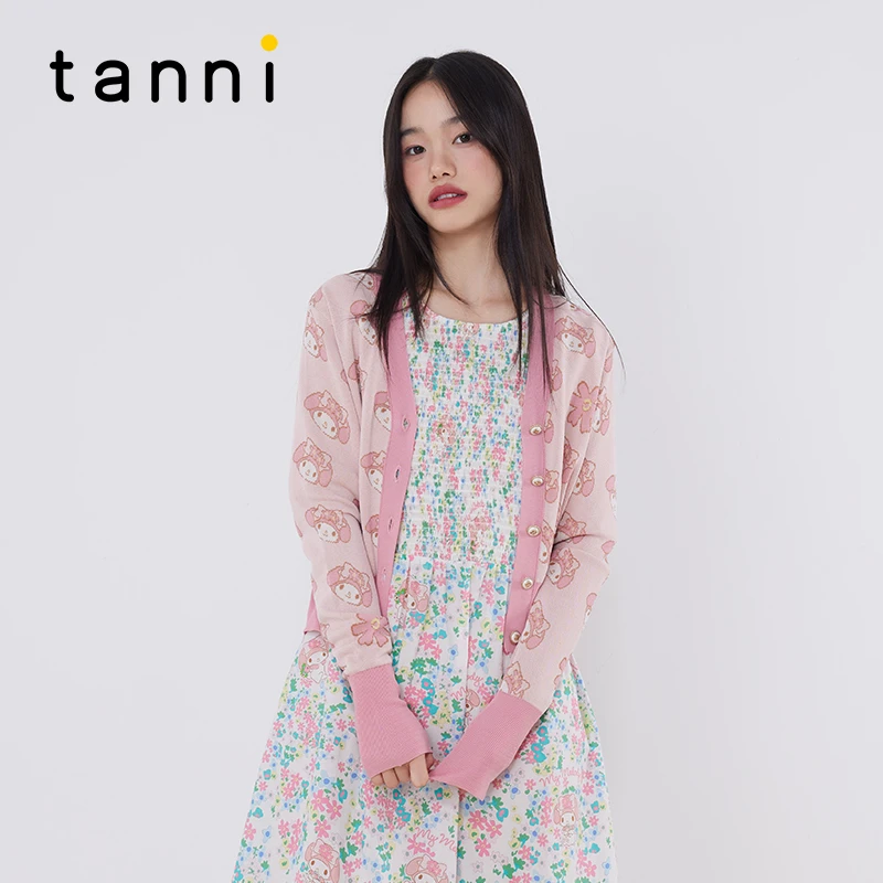tanni2023春夏新款甜美减龄百搭美乐蒂短款针织开衫TM11KN893A