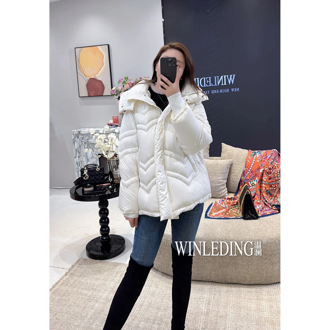 【温澜服饰】连帽下摆抽绳羽绒服32017