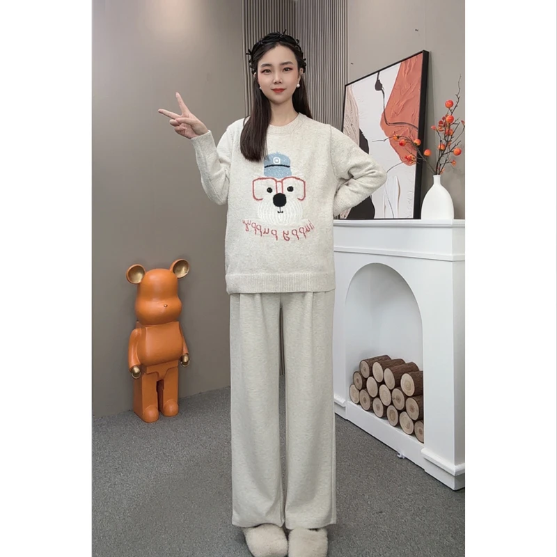 孕妇装2024秋冬新款时尚休闲慵懒宽松加绒加厚垂感直筒阔腿裤子