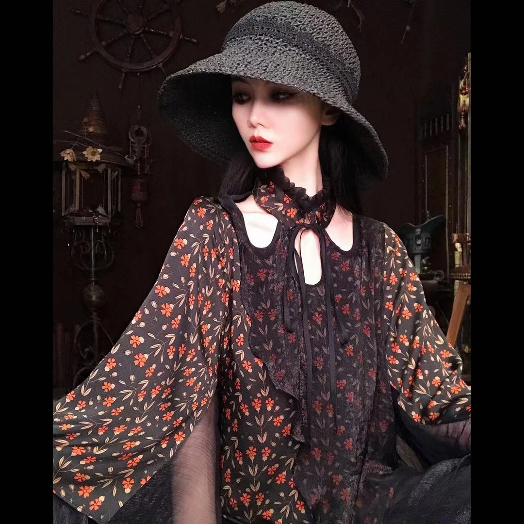 原创设计高端女装碎花时尚上衣百搭夏季套装气质印花优雅宽松法式