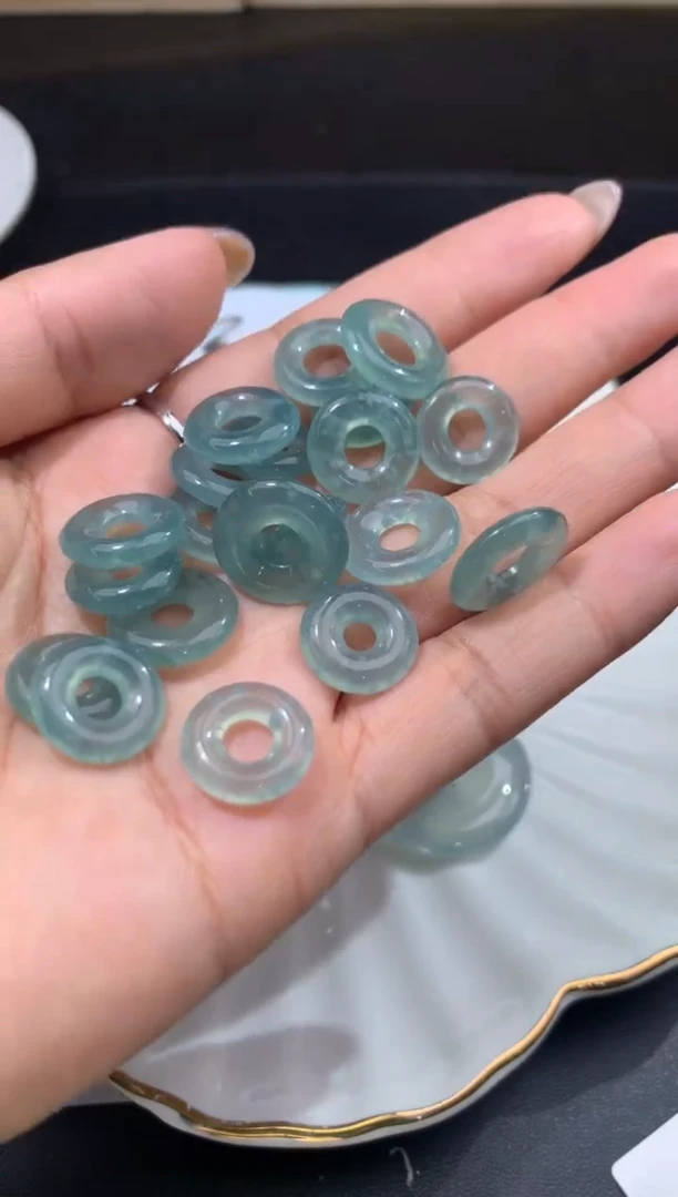 【闪购商品】翡翠净货未镶嵌2715甜甜圈/多样性发货/一个