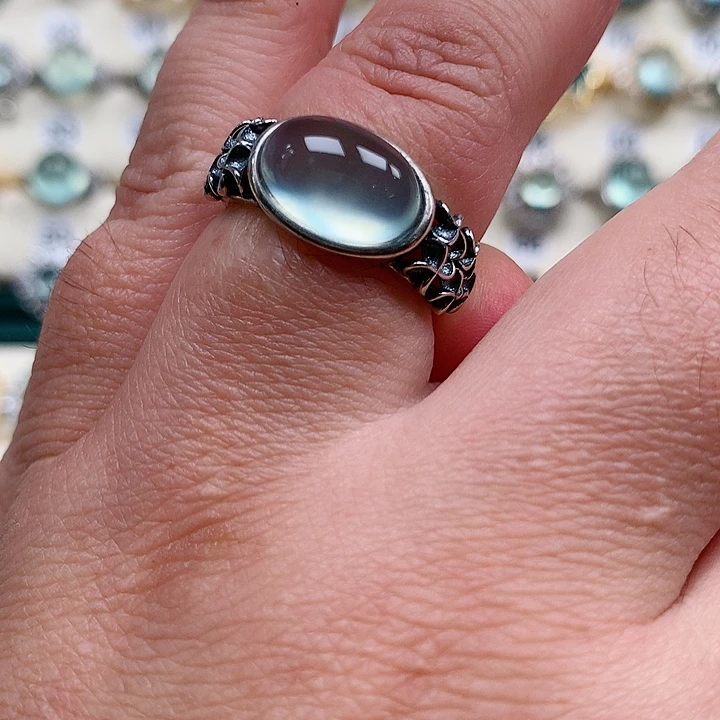 蛇纹石玉戒指银S925镶嵌弹**：