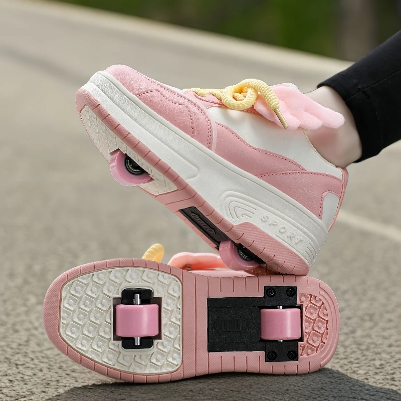 2025新款儿童暴走鞋自动收缩女童滑轮鞋时尚学生双轮男孩溜冰鞋子