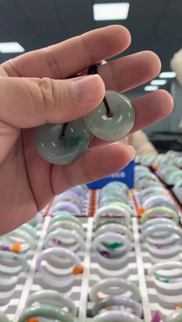 【闪购商品】翡翠颈饰未镶嵌26874/多样性发货