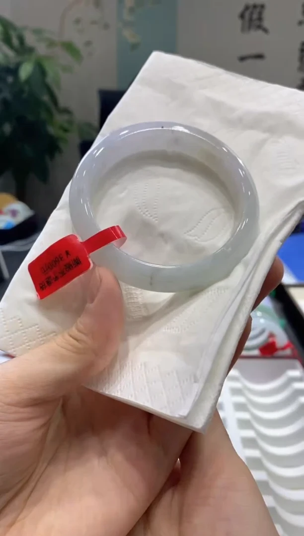 【闪购商品】翡翠手镯未镶嵌多人00004967
